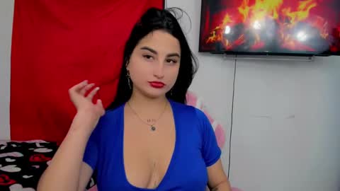 Andrea Rodriguez online show from 03/12/25, 07:06