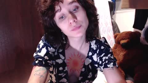 Hella online show from 12/10/24, 01:55