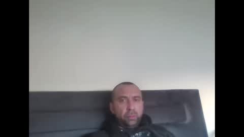 super42835015 online show from 04/07/26, 03:45