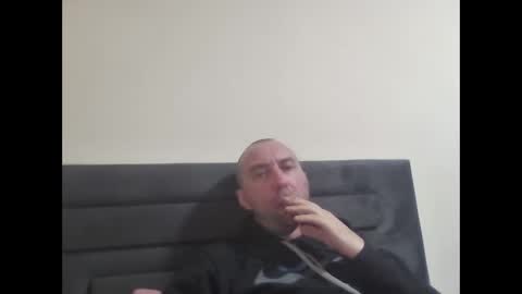 super42835015 online show from 04/20/26, 05:05