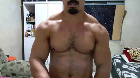 Snapshot of superbigmr chatting on 06/27/26, 03:55 james online show from 06/27/26, 03:55