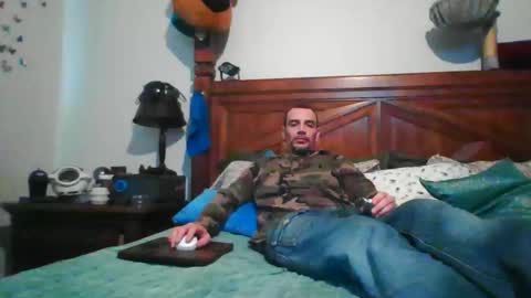 Snapshot of superd512 chatting on 12/15/25, 06:56 Guero Cash online show from 12/15/25, 06:56