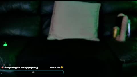 Snapshot of superduty5speed chatting on 02/24/25, 04:27 Thomas online show from 02/24/25, 04:27