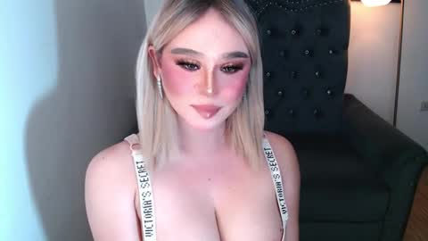 CARMINA online show from 10/16/25, 11:39