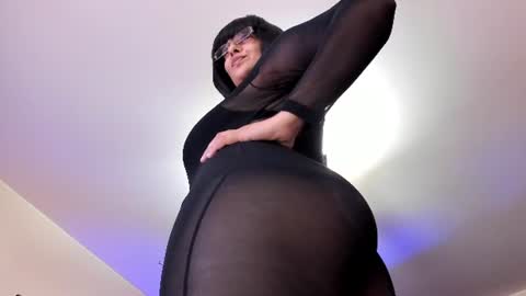 Snapshot of superioralphacouple chatting on 07/10/26, 09:50 Sir Danny Mistress Cleo online show from 07/10/26, 09:50
