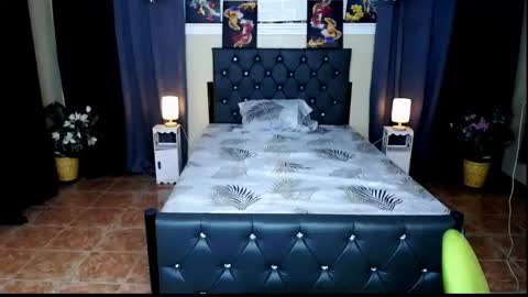 superlatinawild4ux online show from 11/06/25, 11:33