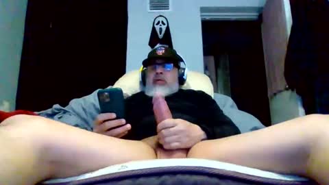 Snapshot of supermanloverhg chatting on 04/16/26, 10:16 supermanloverhg online show from 04/16/26, 10:16