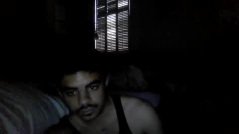 Snapshot of supermiguel20 chatting on 09/21/25, 03:02 Super miguel20 online show from 09/21/25, 03:02