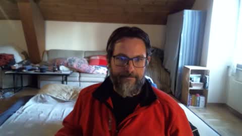 Snapshot of supersquirrel81 chatting on 10/16/25, 04:08 supersquirrel81 online show from 10/16/25, 04:08