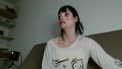 Luna online show from 02/08/26, 06:00