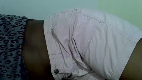 supersweet_pie online show from 12/16/25, 01:27