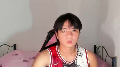 supr4m0 online show from 10/23/25, 08:46