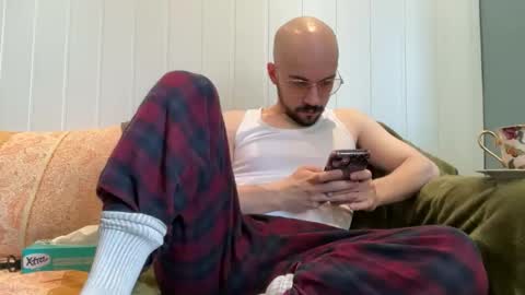 supre_dany online show from 04/26/26, 08:23