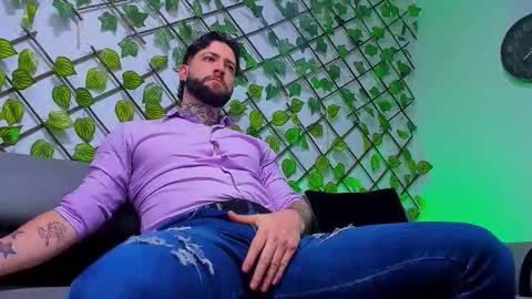 supreme_alpha_ online show from 01/16/26, 04:38