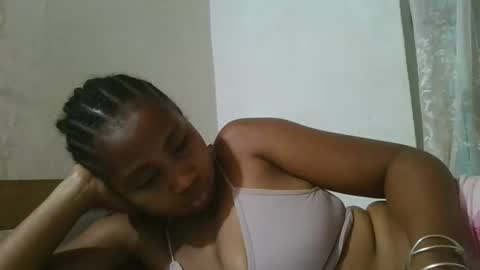 surbelle online show from 02/24/26, 06:22