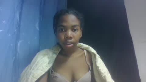 surbelle online show from 04/15/26, 12:06