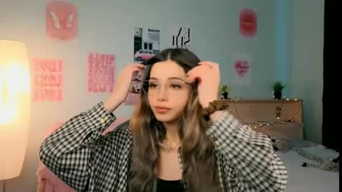 Sara online show from 03/23/26, 12:31