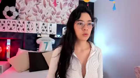 Snapshot of susa1userma_ chatting on 06/20/26, 11:35 Susann online show from 06/20/26, 11:35