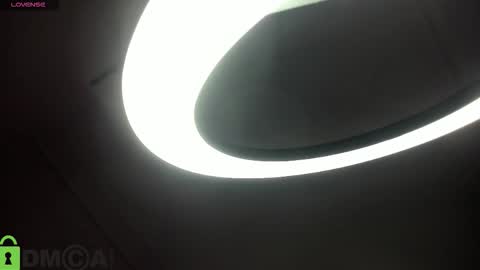 Annie online show from 12/20/25, 12:29