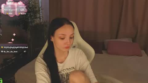 Annie online show from 07/01/26, 01:51