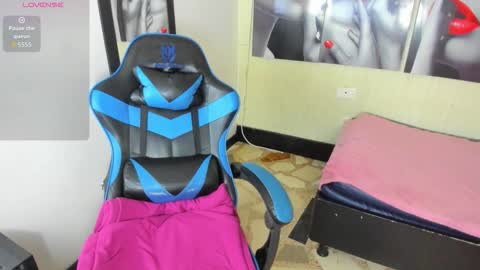 Snapshot of susan_moore29 chatting on 10/24/25, 07:43 susan online show from 10/24/25, 07:43