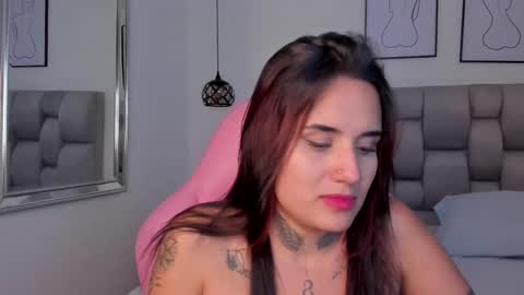 Susan online show from 11/12/25, 09:25