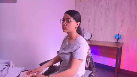 susan_voltaire online show from 07/01/26, 07:46