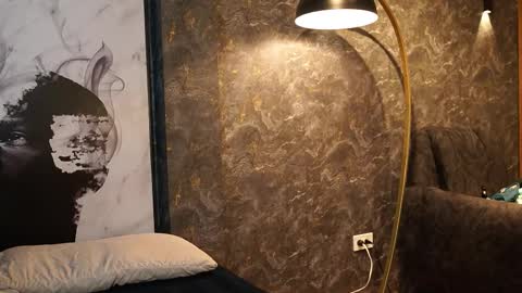 Snapshot of susan_wall chatting on 02/16/26, 12:56 susan_wall online show from 02/16/26, 12:56