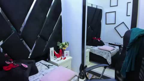 Susana Flame online show from 07/14/26, 03:33