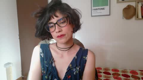 susana_w online show from 04/07/26, 09:48