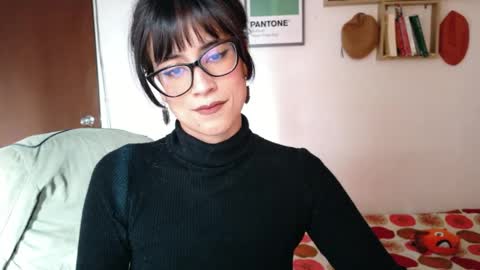 susana_w online show from 04/19/26, 09:39