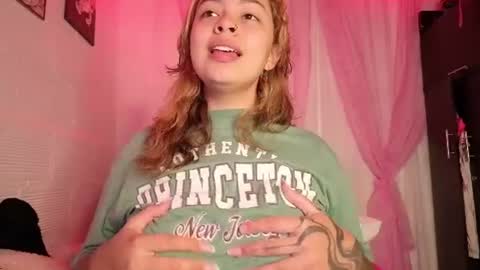 Snapshot of susana_williamss chatting on 07/10/26, 01:21 Susana W online show from 07/10/26, 01:21