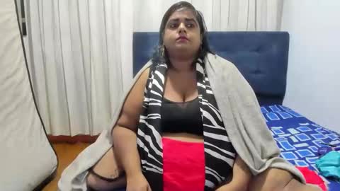 susanaeshwar online show from 11/26/25, 02:12