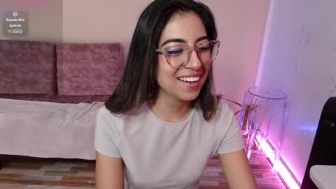 Susana hendrix    online show from 02/03/26, 03:39