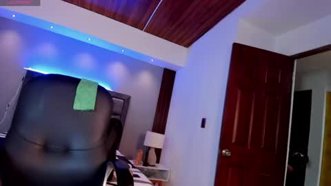 Susan  Everyday From 0530 to 1430 Col Time online show from 04/16/26, 10:38