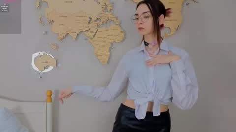 susannahtrojahn online show from 02/16/26, 03:19