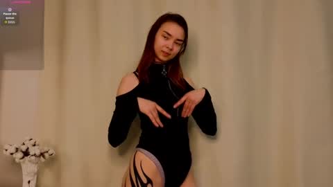 susannahtrojahn online show from 05/19/26, 03:29