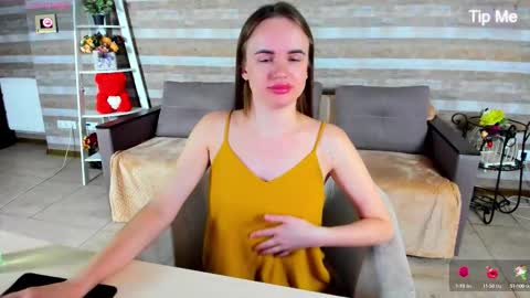 susansmitt online show from 10/08/25, 10:07