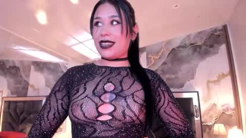 susanvilla online show from 03/25/26, 07:42