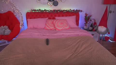 Susie online show from 01/14/25, 09:09