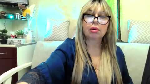 SusiexNoreen online show from 02/15/26, 07:16