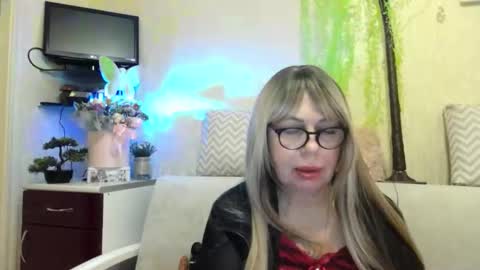 SusiexNoreen online show from 05/04/26, 11:56
