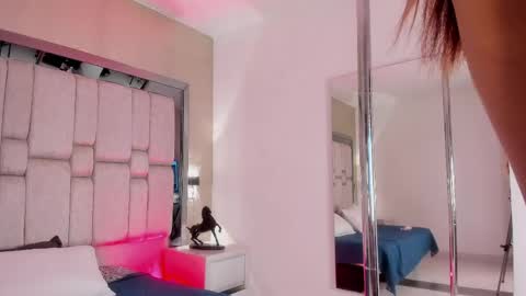  susi  online show from 04/13/26, 08:36