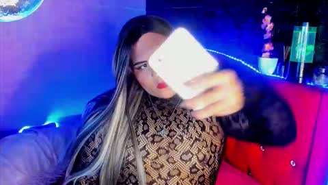 Sussan online show from 11/15/25, 12:30