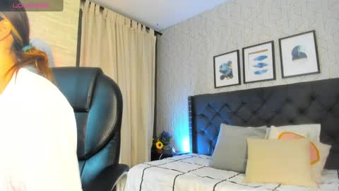   online show from 01/09/25, 12:30