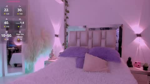 sussy_bell_ online show from 05/27/26, 08:06