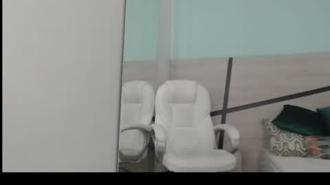 Snapshot of sussy_leon chatting on 12/13/24, 11:17 sussy leon online show from 12/13/24, 11:17