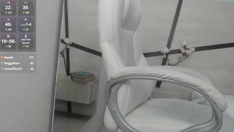 Snapshot of sussy_leon chatting on 03/05/25, 07:27 sussy leon online show from 03/05/25, 07:27