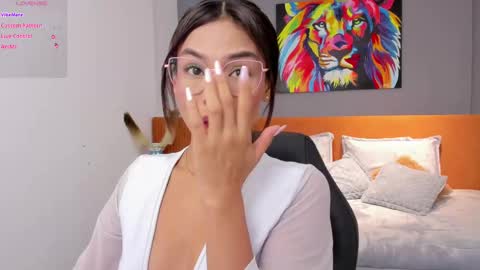 sussy_sweet4u online show from 02/12/25, 08:59