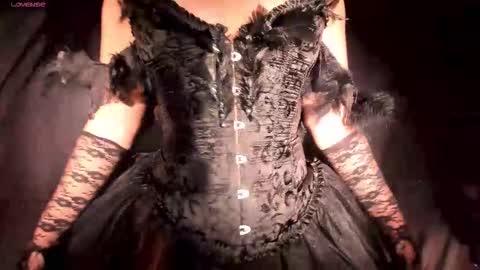 Sussy Bell online show from 10/22/25, 10:09